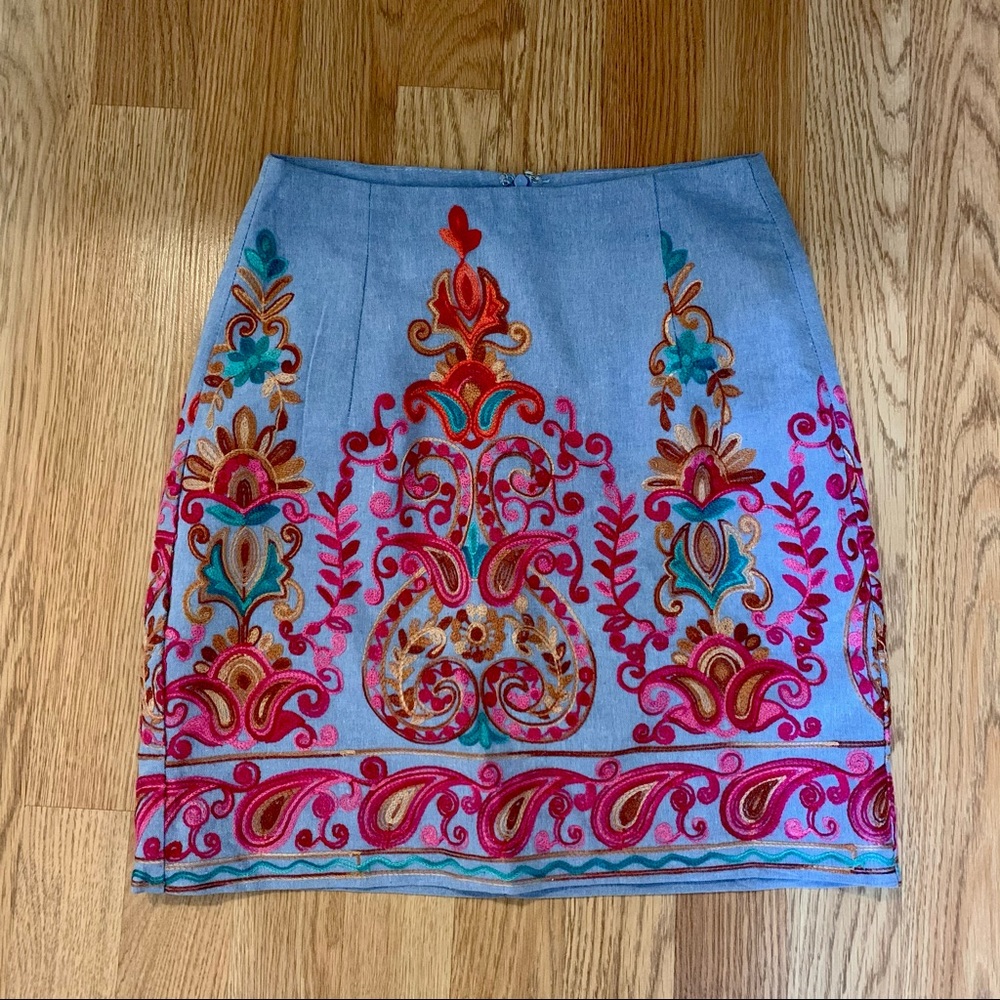 Embellished High Waisted Skirt